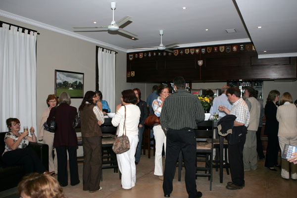 Lounge for cocktail p#268B4